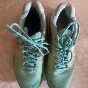 Women’s K Swiss smoke free home in really nice condition